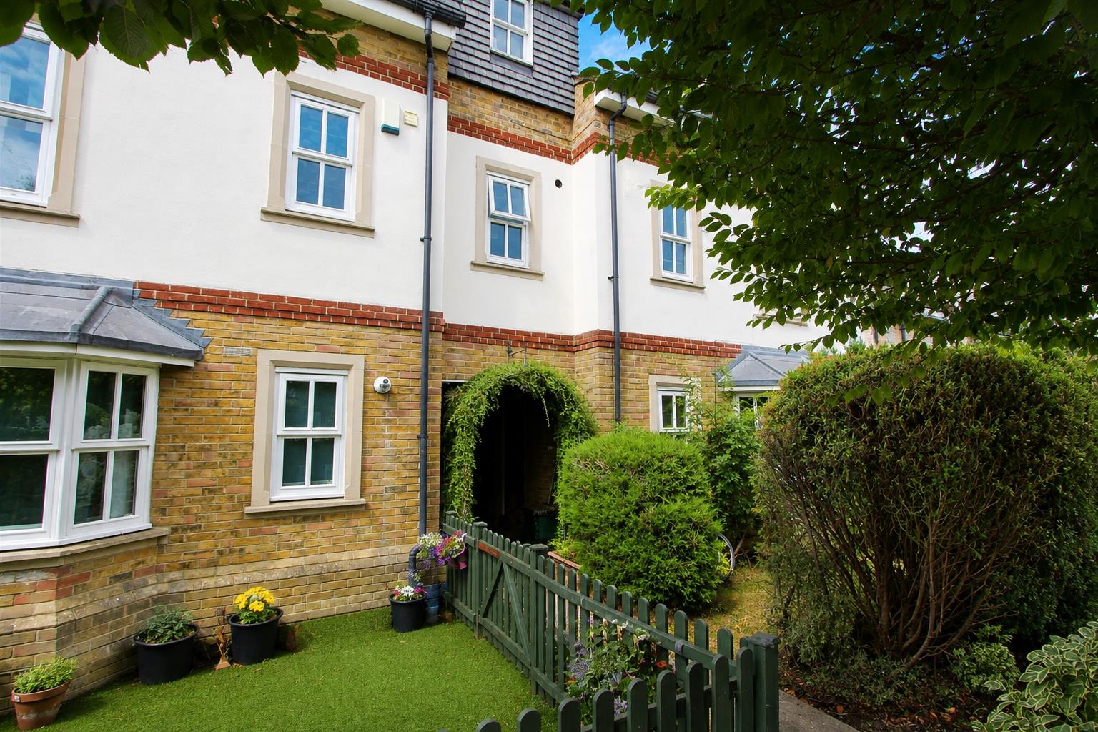 Church Paddock Court, Wallington